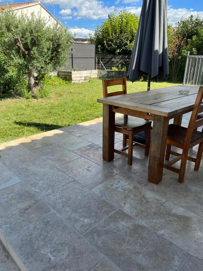 Villa Chaton LʼIsle-sur-la-Sorgue Εξωτερικό φωτογραφία